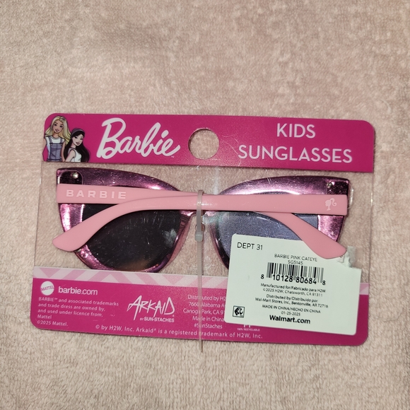 New Barbie Pink Kids Sunglasses with UV Protection - Picture 2 of 2
